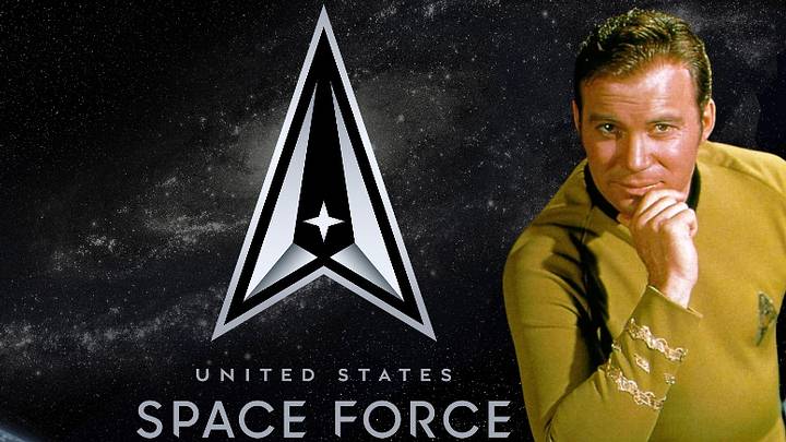 William Shatner, quer que a patente máxima da Força Espacial seja Capitão, não&nbsp;Coronel