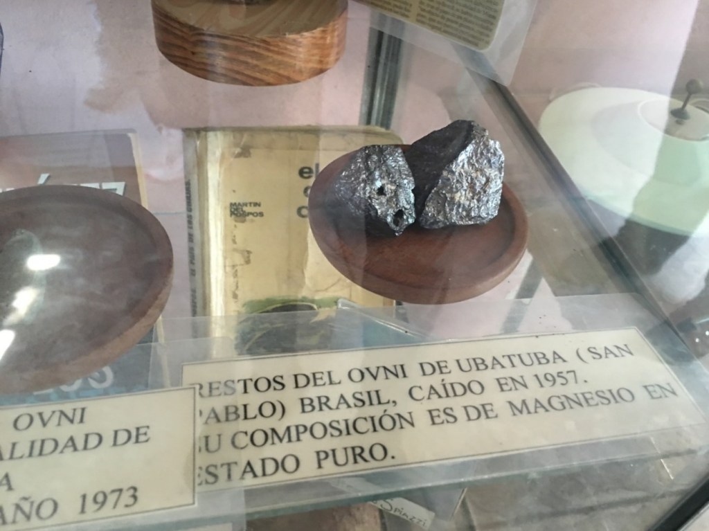 O que sabemos sobre a composição material dos&nbsp;OVNIs