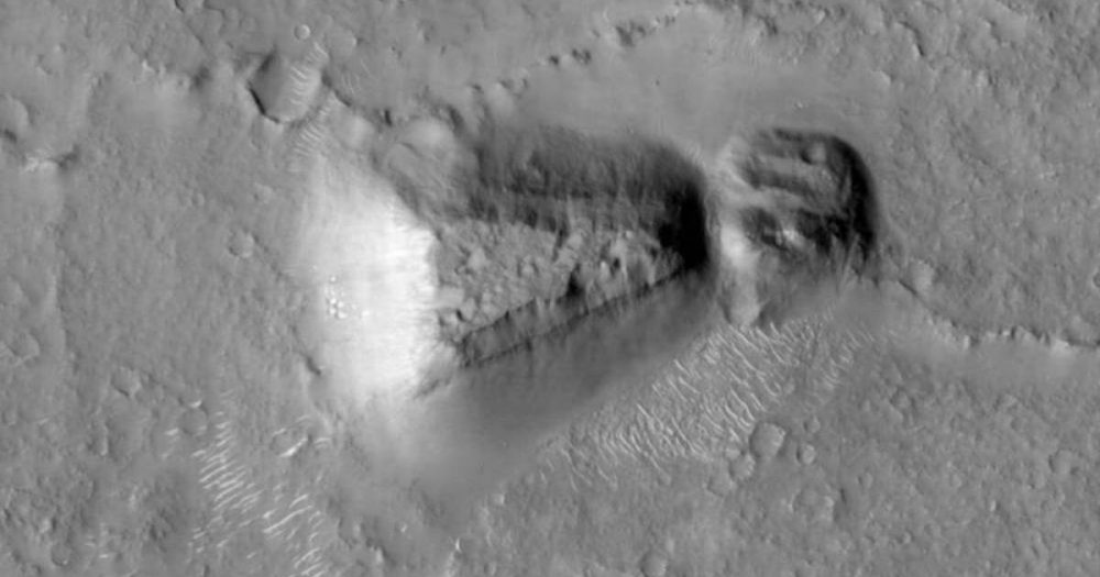 Os Grandes Arquitetos de Marte: A Estrutura na Forma de Buraco de Fechadura é&nbsp;Artificial?